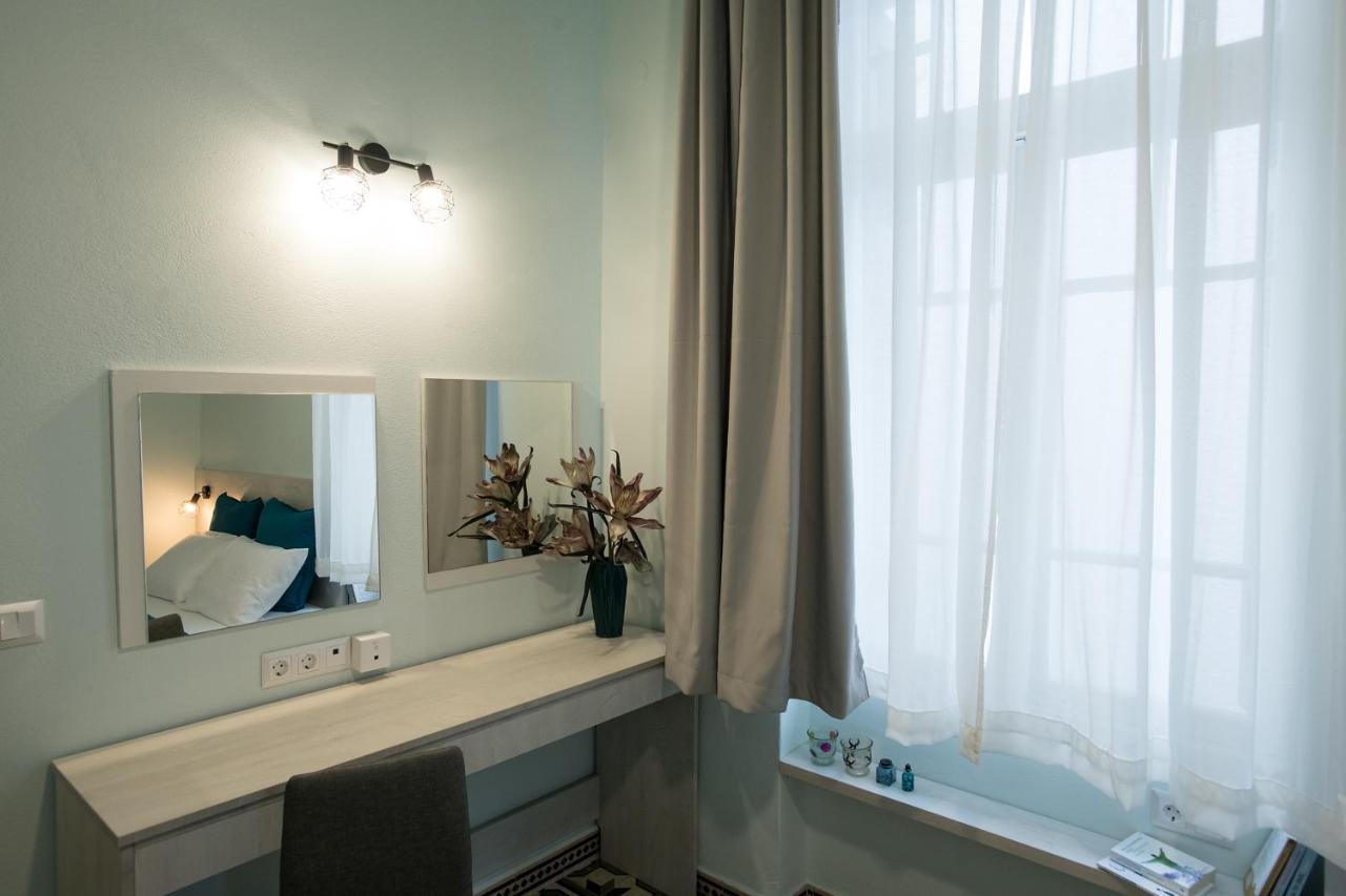 The Blue Apartment In The Heart Of Heraklion Kültér fotó